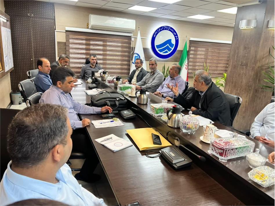 نشست مدیرعامل شرکت آبفا اهواز با امور آبفا کارون برگزار شد