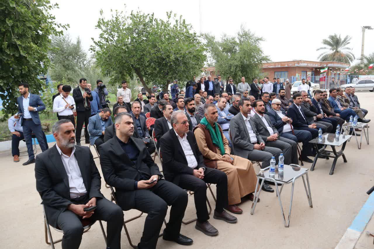 آیین بهره‌برداری از پروژه‌های آبرسانی شهرستان کارون2