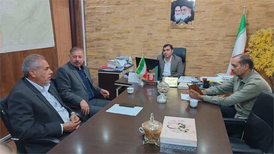 برگزاری نشست بررسی انشعابات غیرمجاز در مسیر لامی، شهر الهایی و روستاهای تابعه