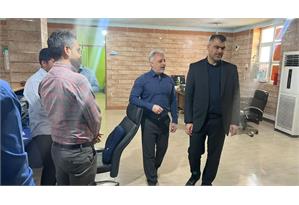 بازدید مدیرعامل شرکت آب و فاضلاب اهواز از ادارات مشترکین مناطق ۱، ۴ و ۸ 4