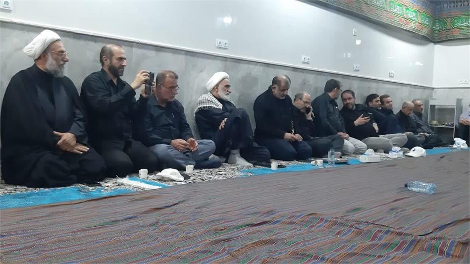 برگزاری جلسه بررسی وضعیت آبرسانی اربعین در مرز چذابه با حضور معاون و مشاور وزیر نیرو