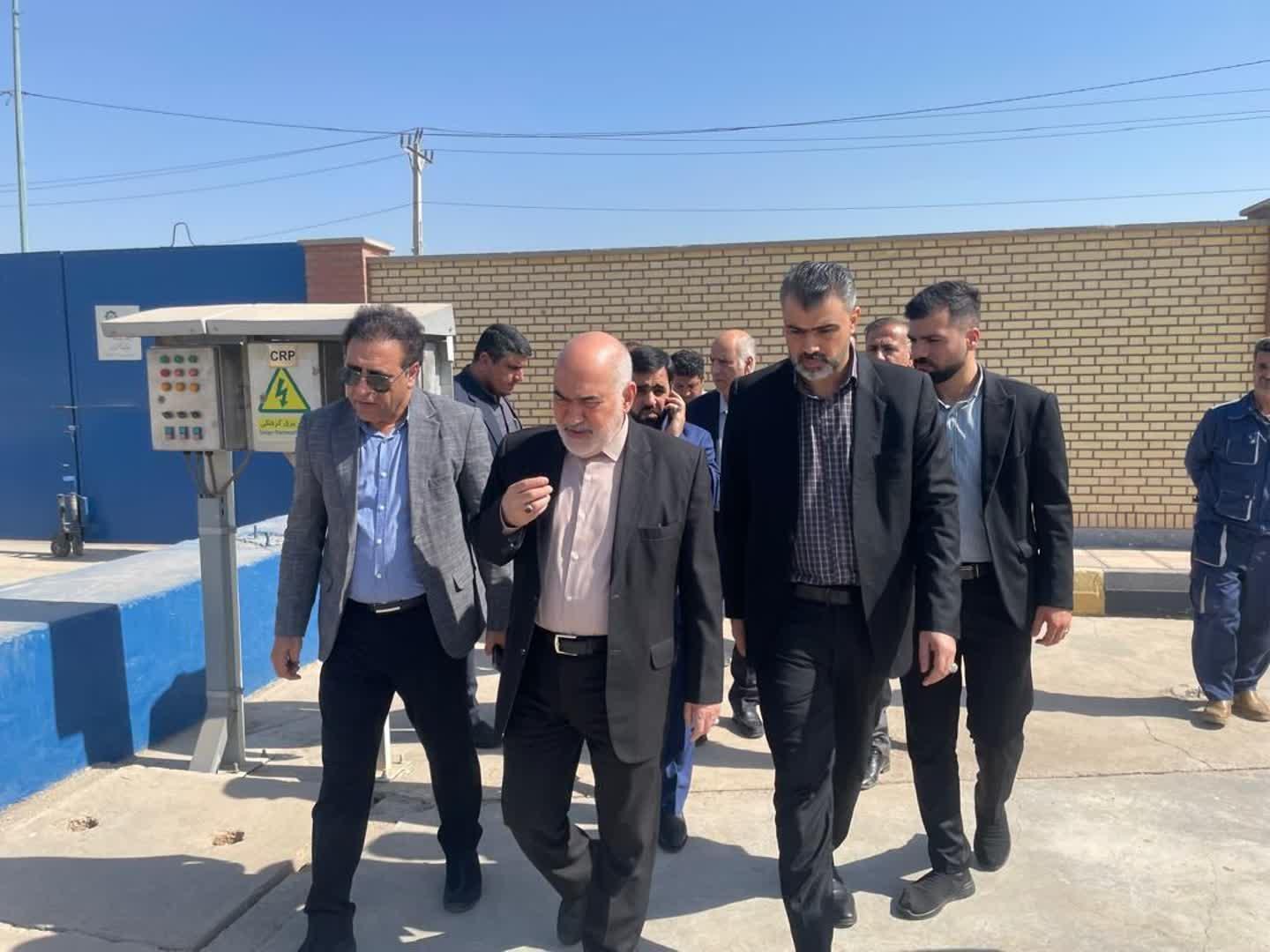 بازدید استاندار خوزستان از ایستگاه پمپاژ فاضلاب ملی راه1