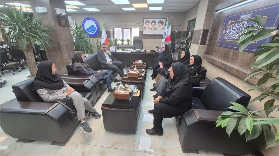 نشست مهندس عبیداوی با مشاور امور بانوان شرکت مهندسی آبفا کشور