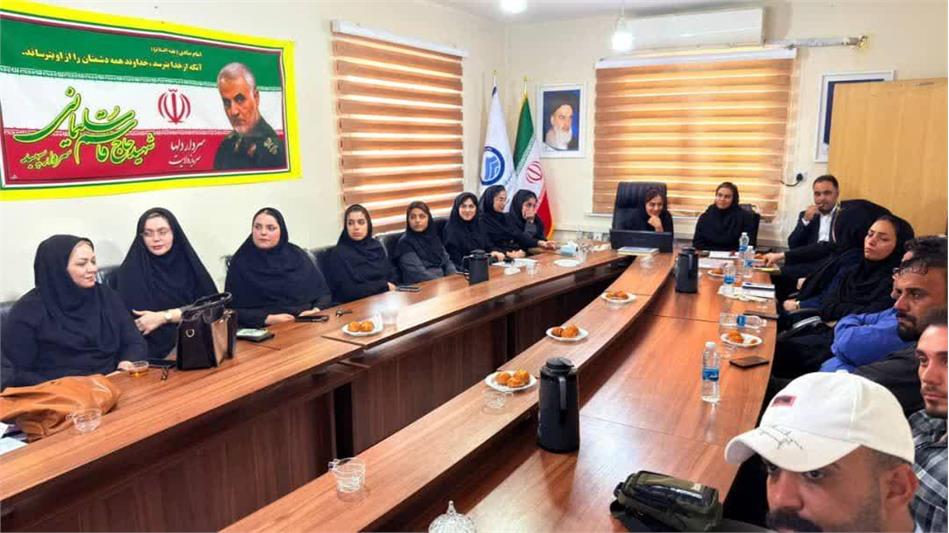 تقدیر از نیروهای برتر فرایند پذیرش و قراردادها در شرکت آب و فاضلاب اهواز