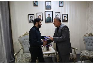 دیدار مدیرعامل شرکت آبفا اهواز با خانواده شهید مدافع حرم سردار محمدرضا علیخانی