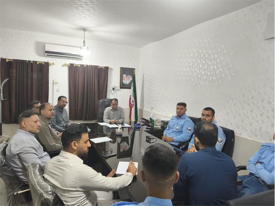 نشست سرپرست امور آبفا حمیدیه با امور مشترکین