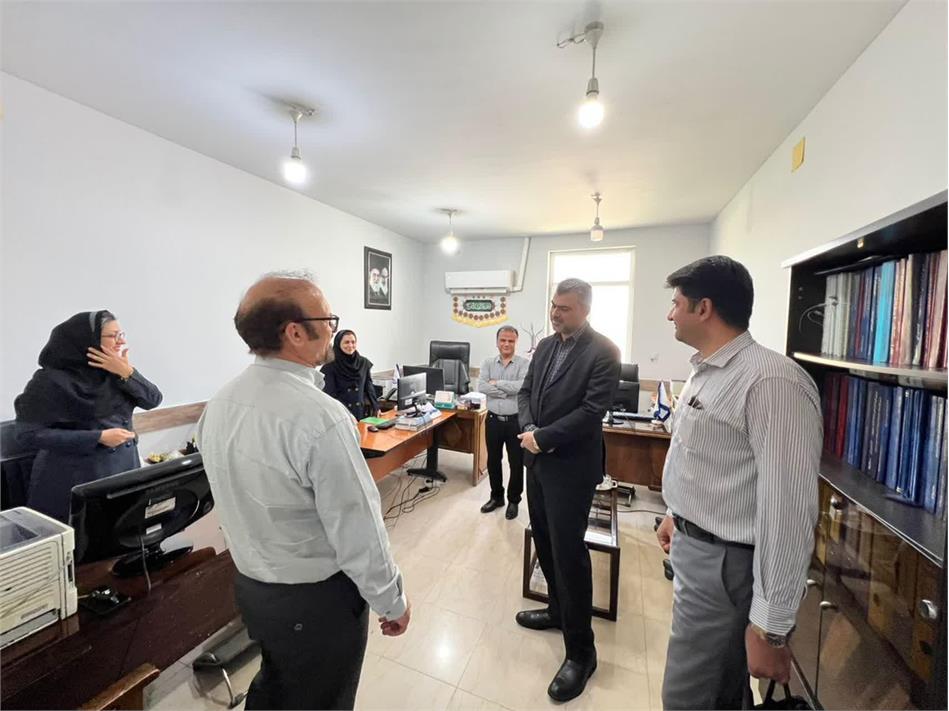 بازدید مدیرعامل شرکت آبفا اهواز از معاونت برنامه‌ریزی و منابع انسانی