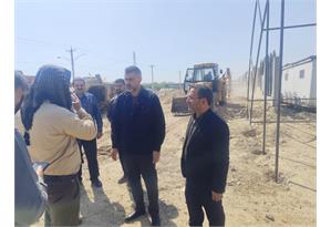 بازدید مهندس عبیداوی از روند اجرای شبکه توزیع آب موزه دفاع مقدس خوزستان2