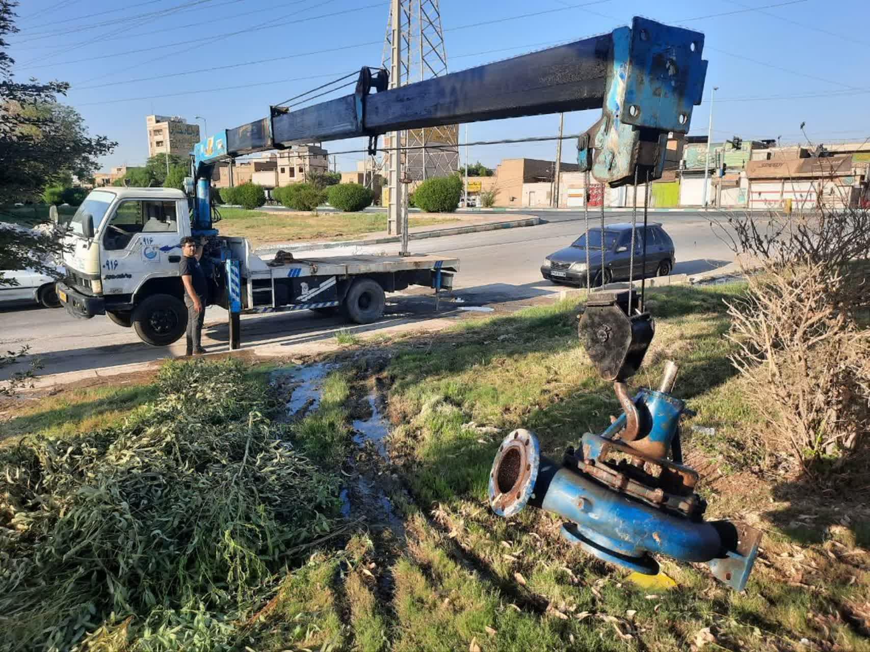 نصب یک دستگاه پمپ جدید در ایستگاه آبرسانی پیچ‌کارون اهواز1