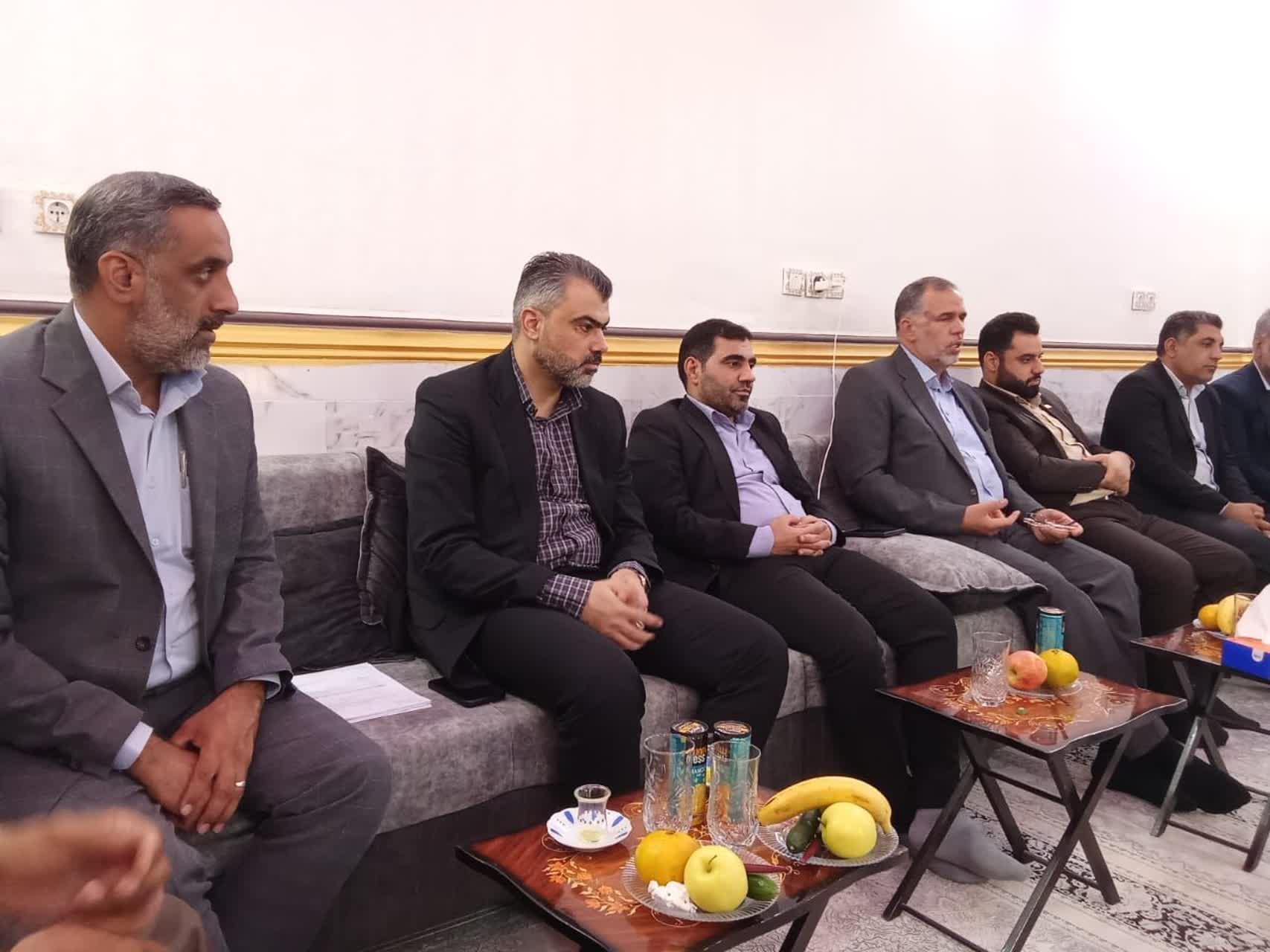 برگزاری جلسه بررسی وضعیت آبرسانی به روستاهای مسیر حلاف بخش مرکزی اهواز2