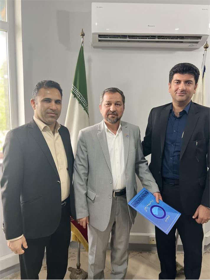 تقدیر از پیشنهادهای برتر در شرکت آب و فاضلاب اهواز